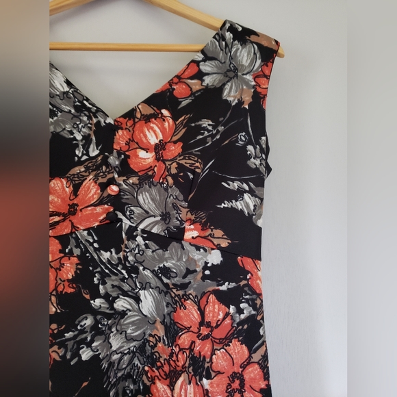 1960s Windsor dress and matching cropped jacket - Picture 7 of 16